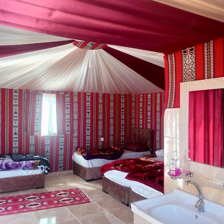 Night Magic Camp Hotel Wadi Rum Eksteriør billede