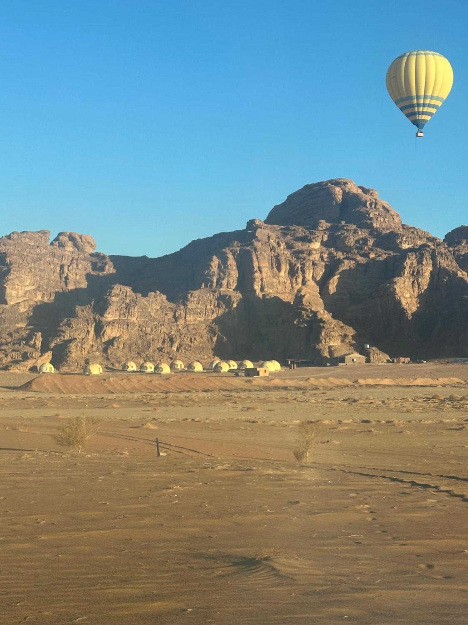Night Magic Camp Hotel Wadi Rum Eksteriør billede